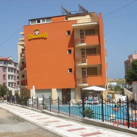 Diamond Hotel Primorsko Bagian luar foto